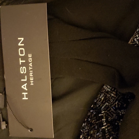 Halson Heritage Embellished Neck Gown in Black Size 0 - Picture 4 of 10